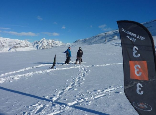  Scuola di sci e snowboard 